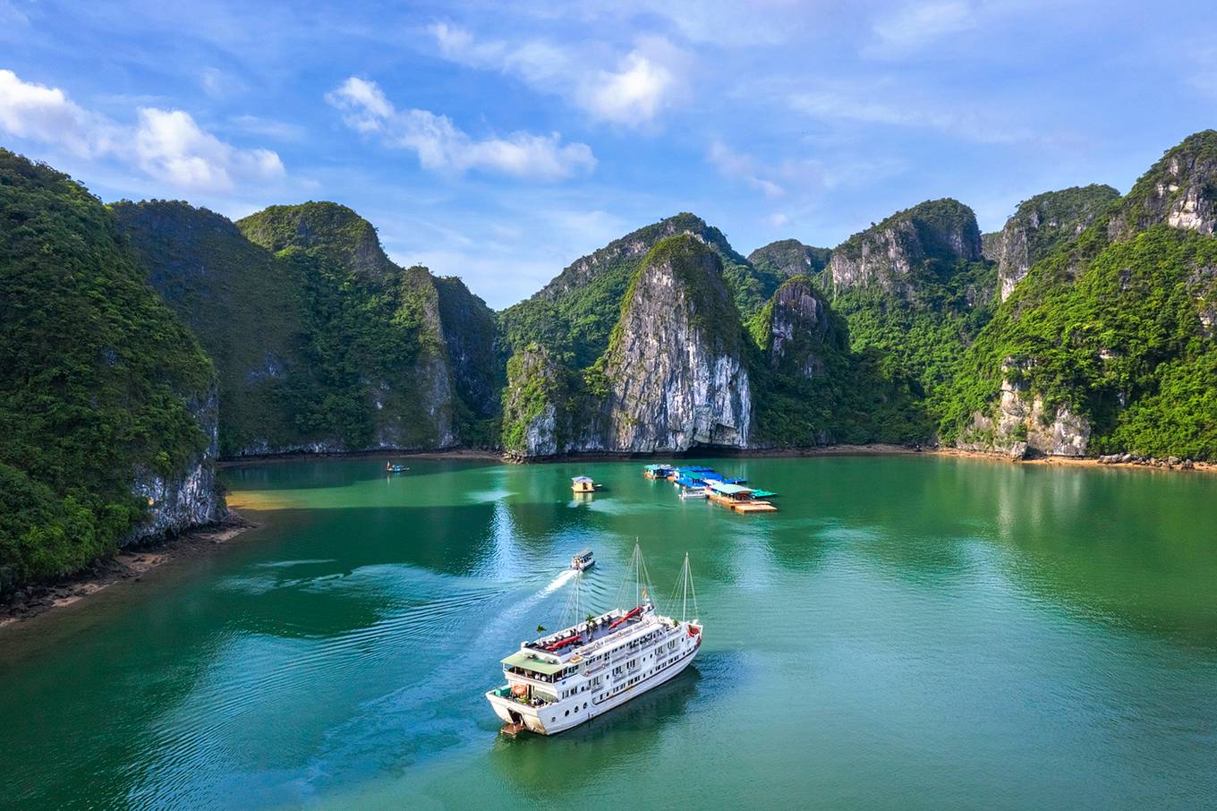 Vịnh Hạ Long